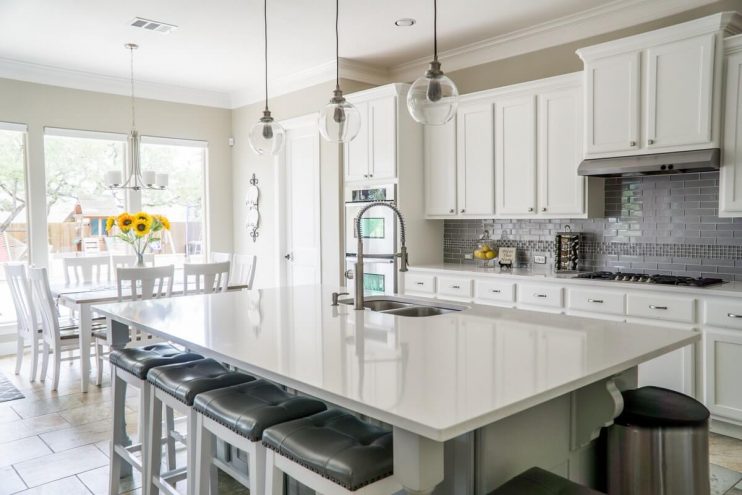 Beautiful contemporary kitchen.